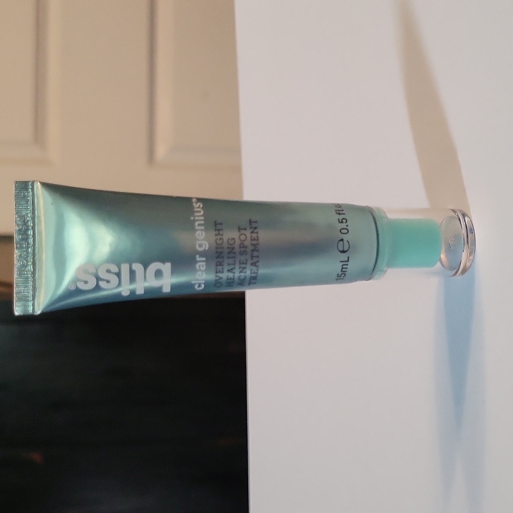 Bliss Clear Genius Acne Spot Treatment with 2% Salicylic Acid, 15ml, NWOB - Picture 3 of 8